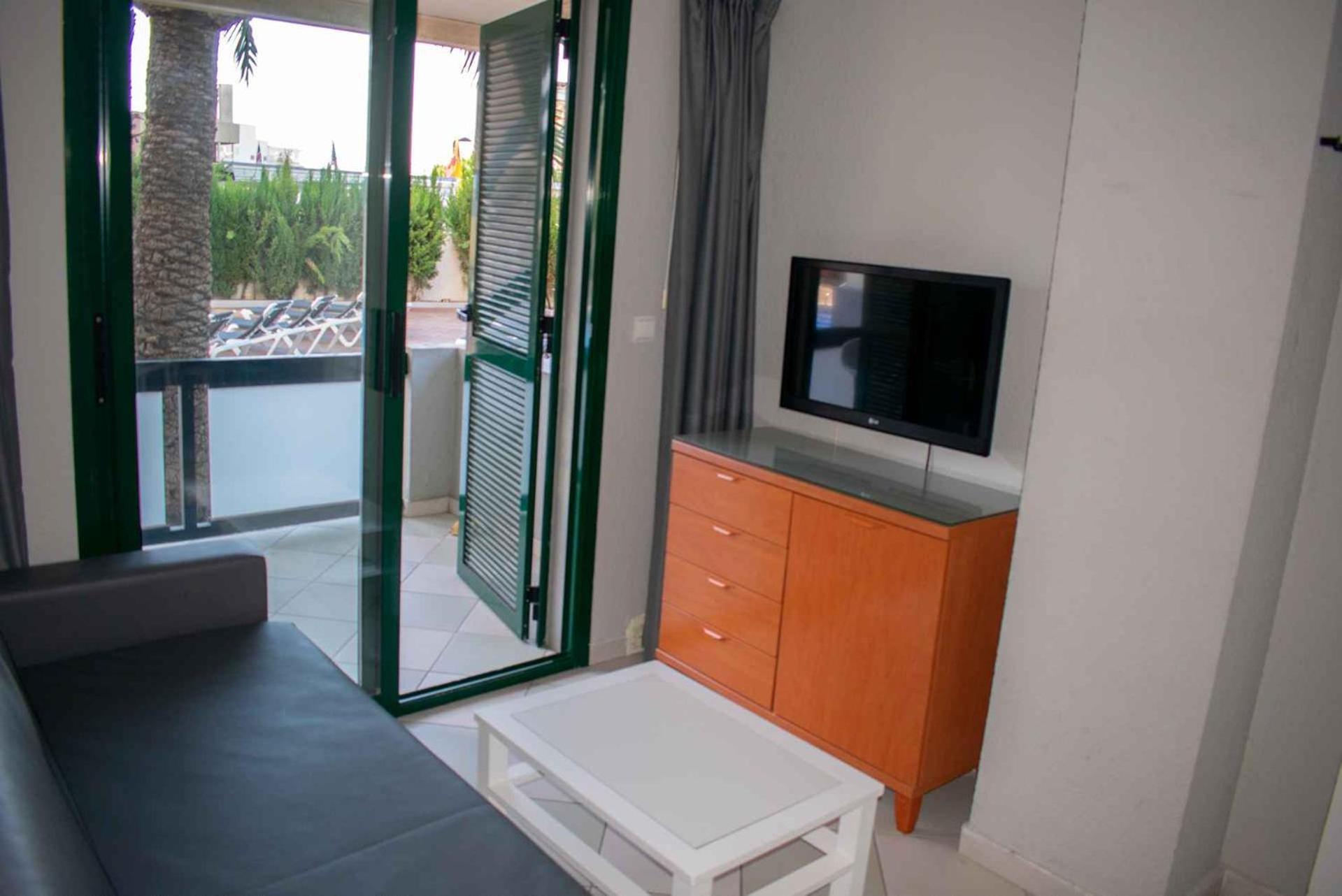 Apartamentos Michel Angelo Benidorm Oda fotoğraf